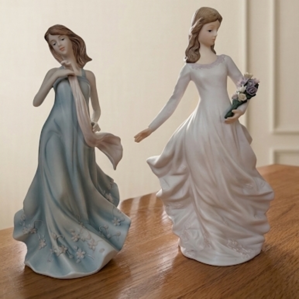 Home Interiors Figurine Set - "Stephanie" (2004) & "Daphne" (2003) - Fine Porcel